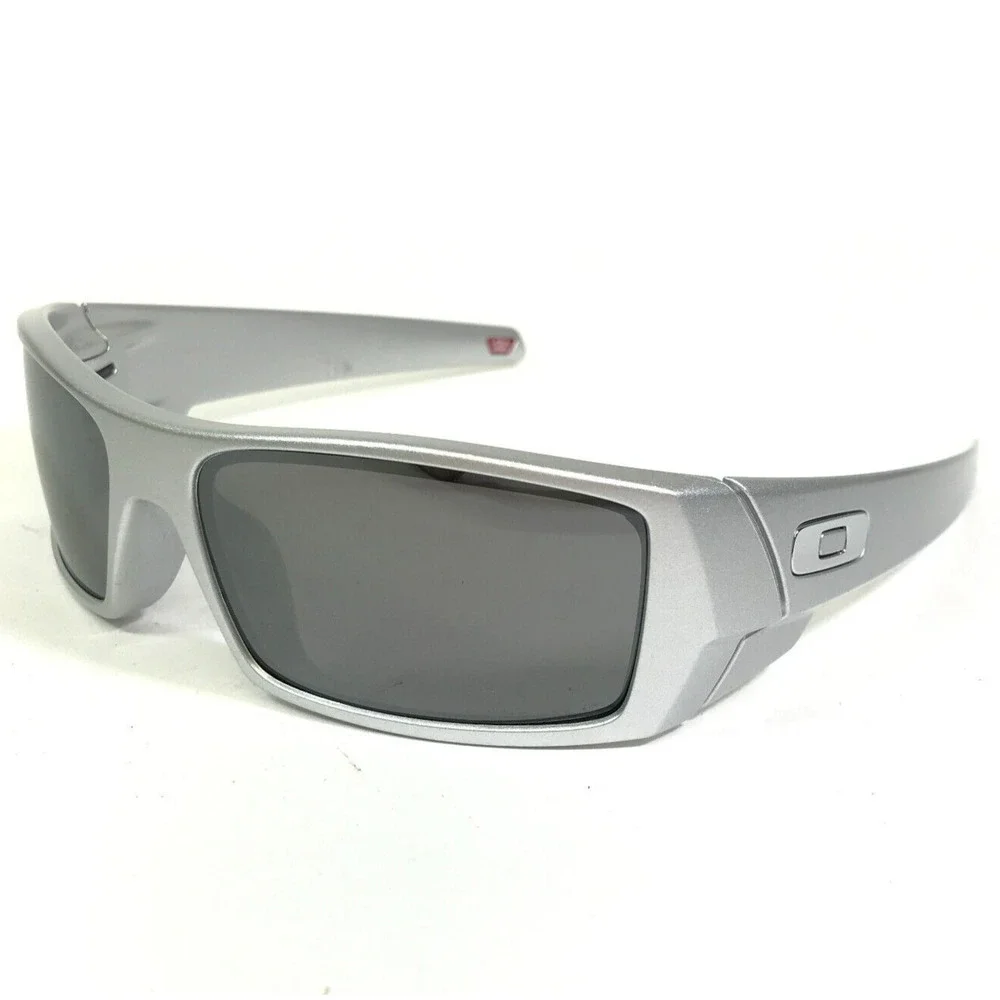 Oakley Sunglasses Gascan OO9014-C160 Metallic X-Silver Black Prizm Polarized - Picture 1 of 12